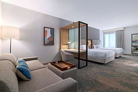 Queen Suite with Two Queen Beds, Roll-In Shower and Trundle Sofa - Mobility Access/Hearing Accessible