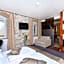 Jupiter Luxury Hotel