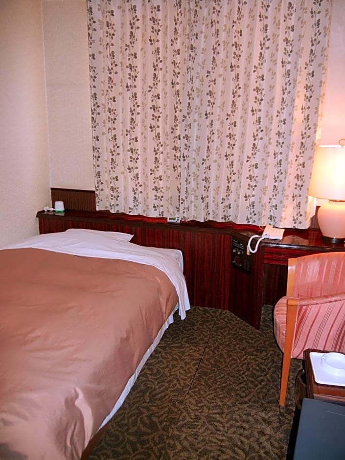 Hotel CROWN HILLS MIYOSHI