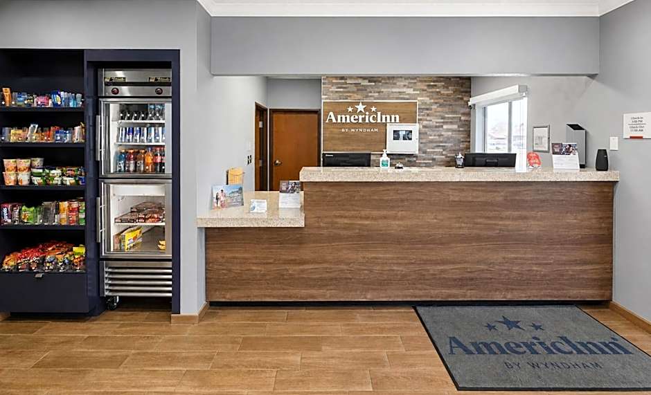 AmericInn by Wyndham Minot