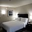 Lucille's Hotel