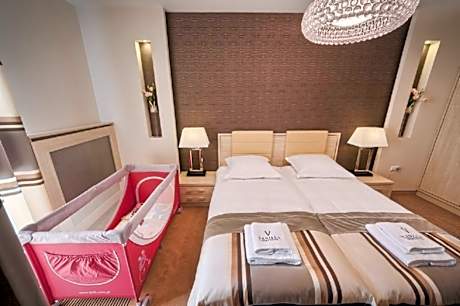 Deluxe Familly Apartment (2 Adults + 2 Children)