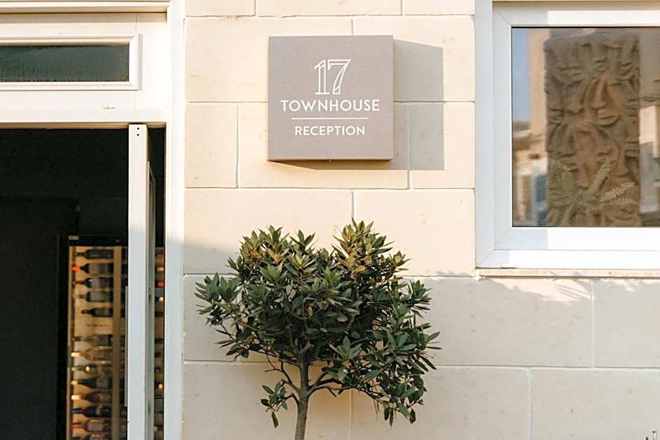 Townhouse17 Boutique Bed & Breakfast