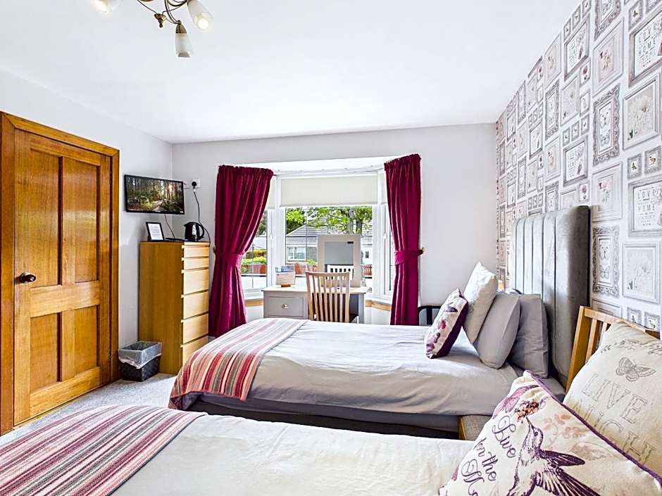 Dunroamin Bed and Breakfast