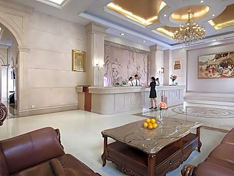 Vienna Hotel Shenzhen Bao'an Qianjin Road 1st Baotian Road Metro Station