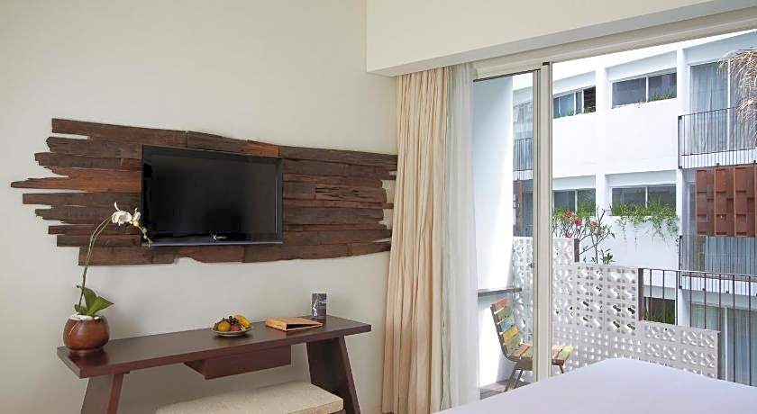 The Akmani Legian Hotel