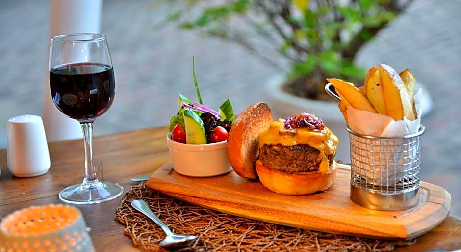 Cresta Sprayview Victoria Falls