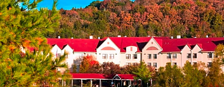 The Branson Hillside Hotel