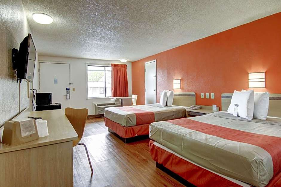 Motel 6-Union City, GA - Atlanta Airport