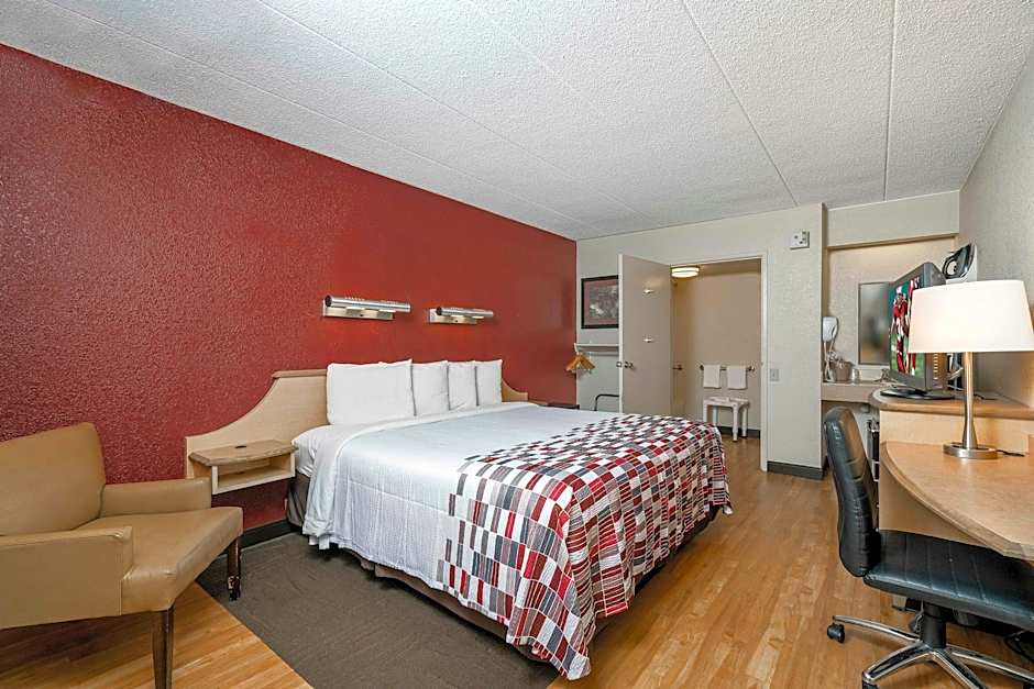 Red Roof Inn Syracuse