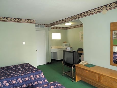 Queen Room - Disability Access