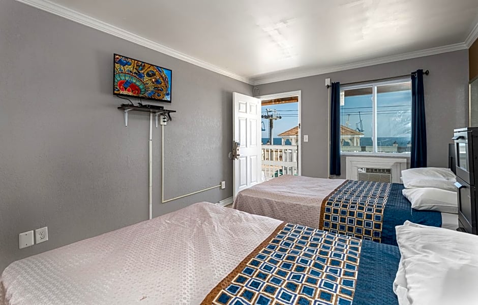 Boardwalk Hotel Charlee & Apartments Beach Hotel Oceanfront