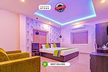Goroomgo Effective Bollywood Hotels Bhubaneswar