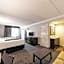 La Quinta Inn & Suites by Wyndham San Antonio Downtown