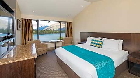 Copthorne Hotel and Resort Queenstown Lakefront