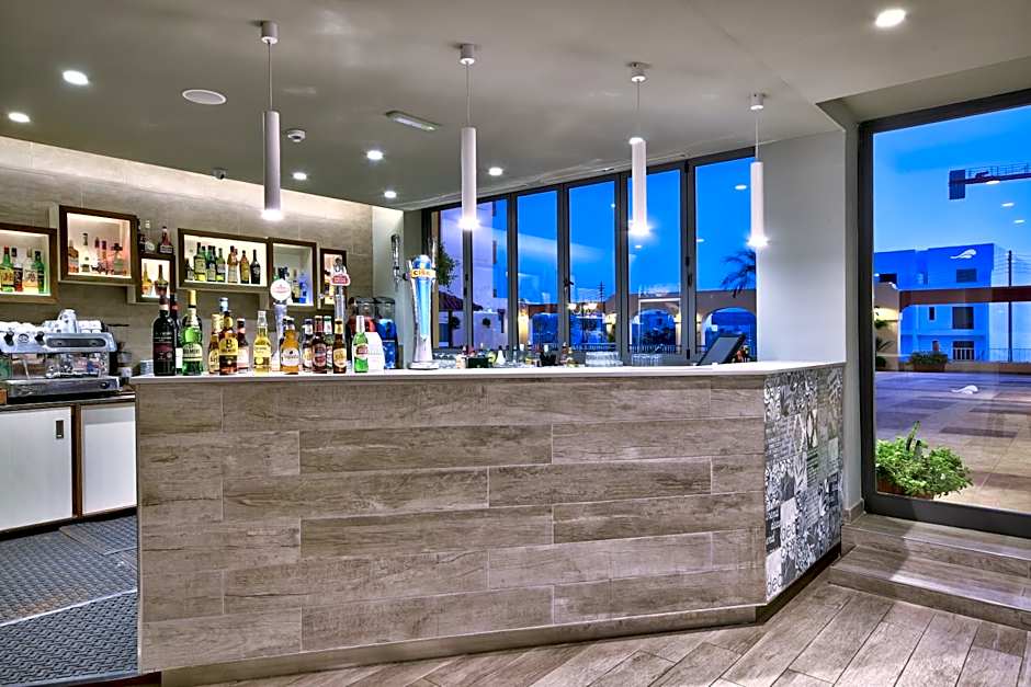 Luna Holiday Complex