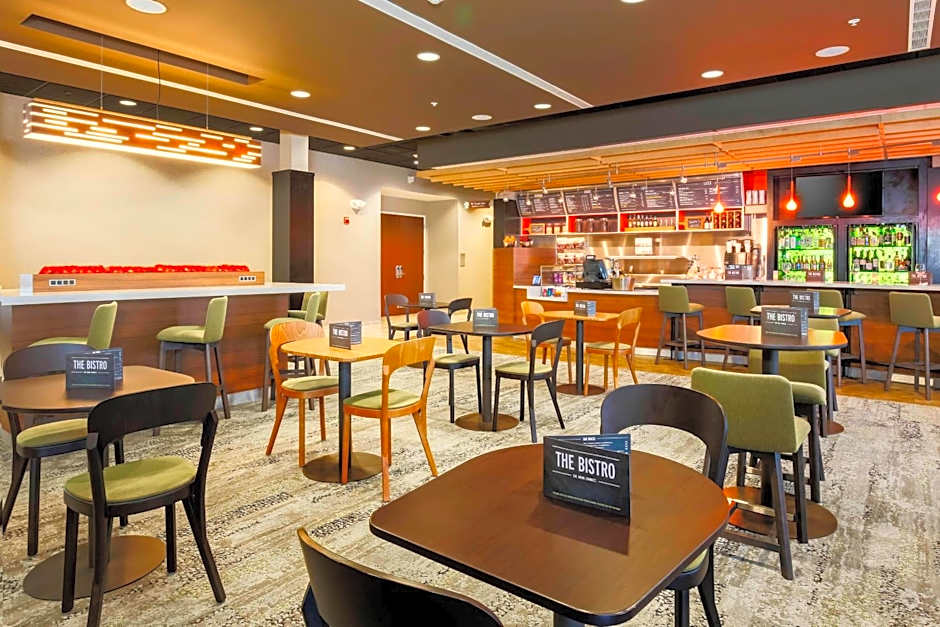 Courtyard by Marriott Dallas Arlington South