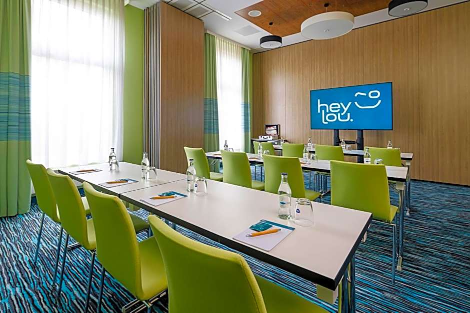 Hey Lou Hotel Frankfurt Airport