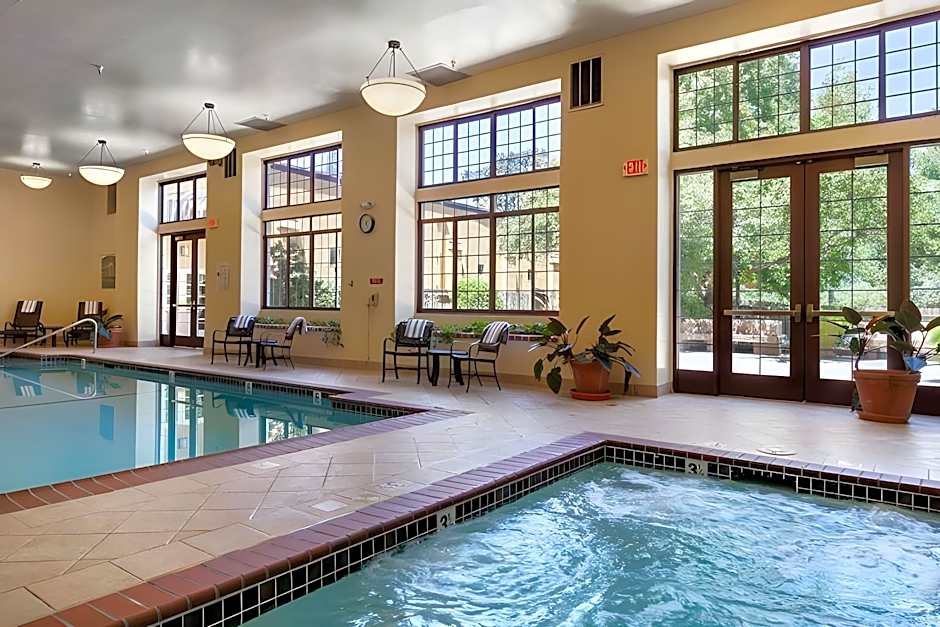 Bel Abri Napa Valley Inn