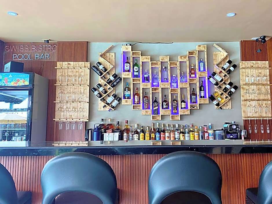 Hotel Euroasia by Bluebookers