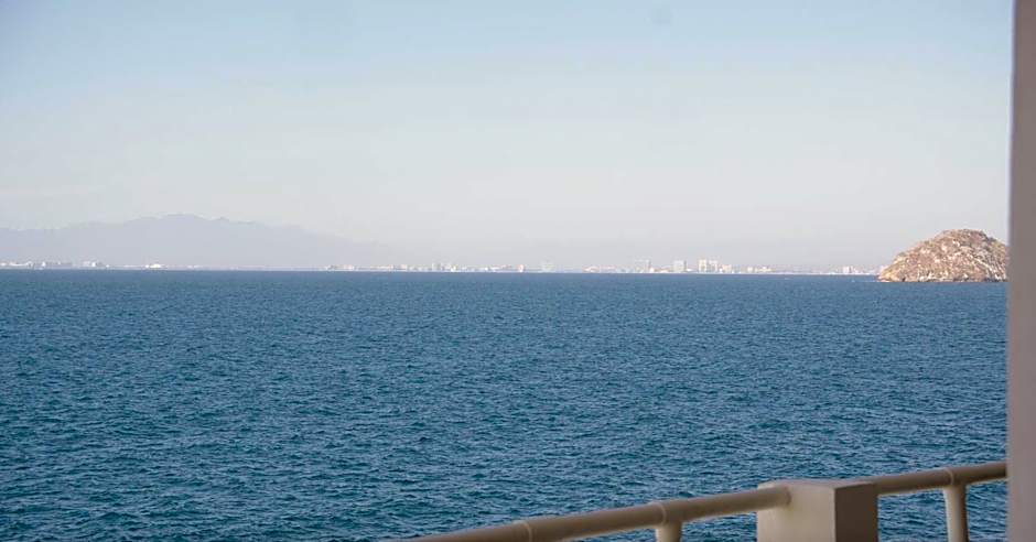 Traditional Sierra Leon Oceanfront Rooms - Adults Only