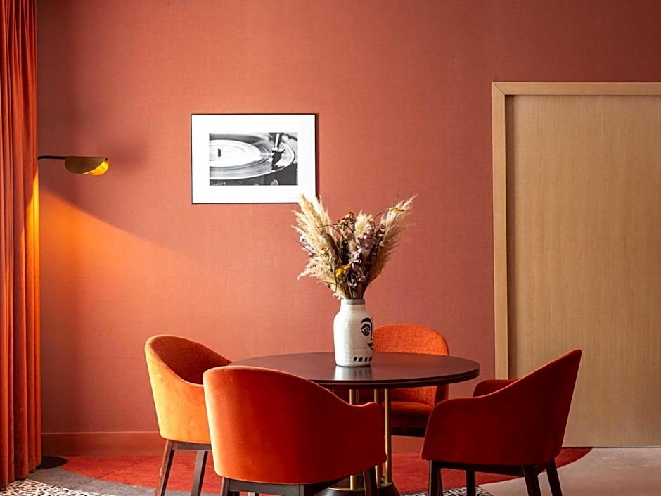 NEST Paris La Defense - MGallery