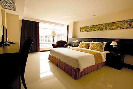 Grand Deluxe Double or Twin Room