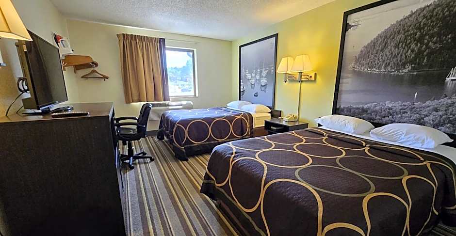 Super 8 by Wyndham Augusta