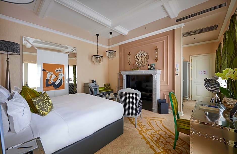 Aria Hotel Budapest by Library Hotel Collection