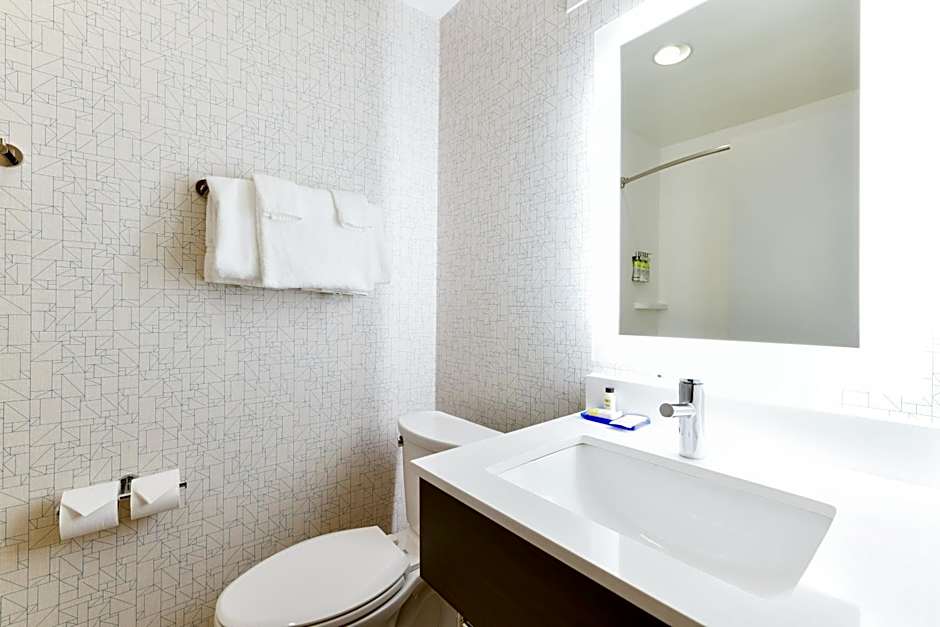 HOLIDAY INN EXPRESS MILL VALLEY SAN FRANCISCO AREA By IHG