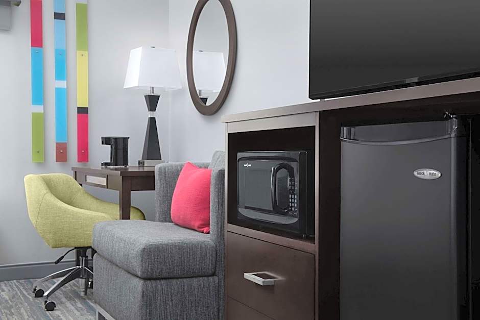 Hampton Inn By Hilton Statesboro