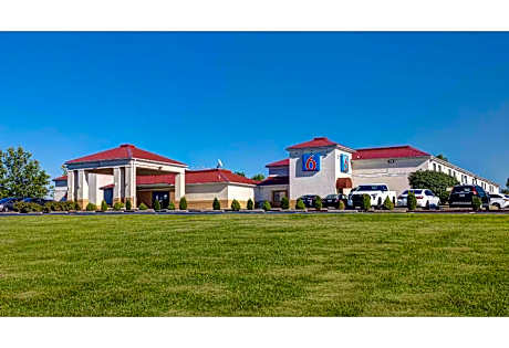 Motel 6-Shepherdsville, KY Louisville South