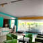 Lynt Hotel Makassar