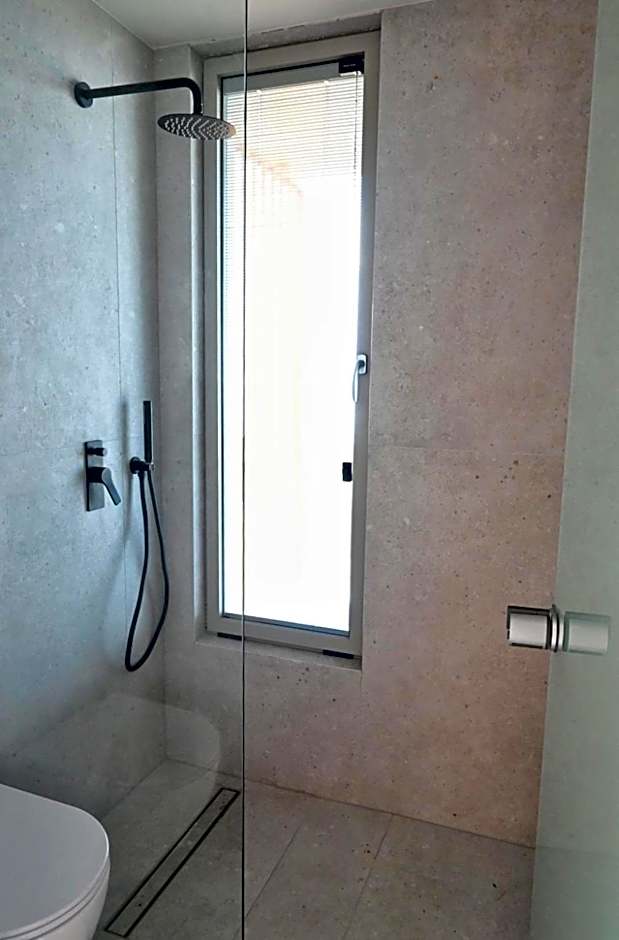 Balance Accommodation