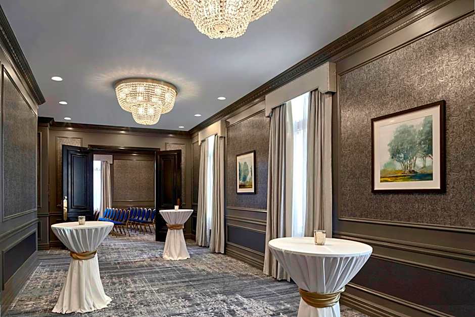 The Hotel Saskatchewan, Autograph Collection by Marriott