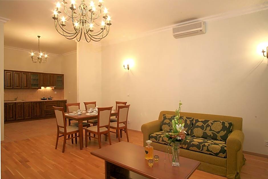 Slunecni Lazne Apartments
