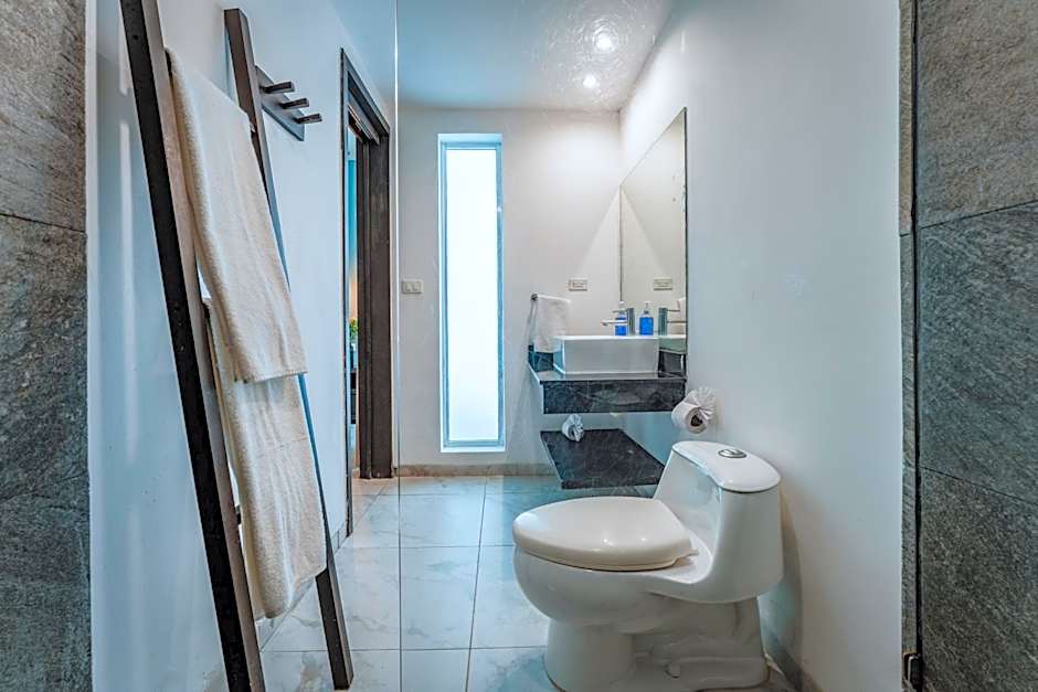 Soho Playa Hotel