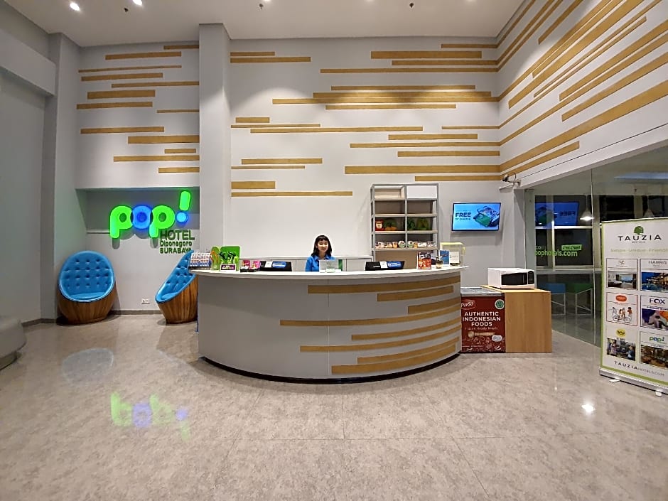 Pop Hotel Diponegoro Surabaya