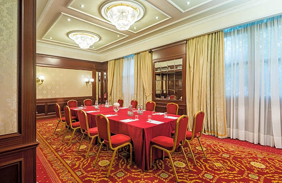 Leonardo Hotel Milan City Center