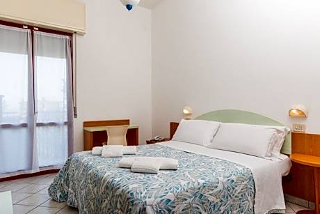 Single Room with Balcony