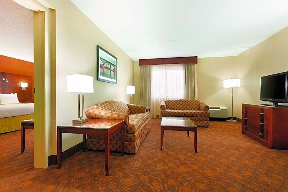 Radisson Hotel Akron/Fairlawn