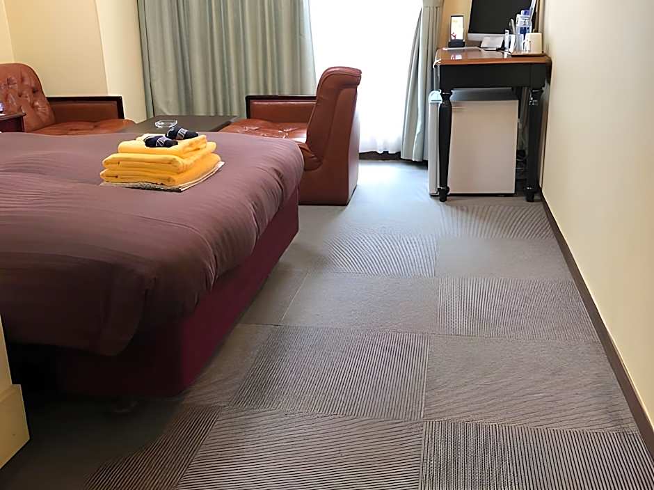 Outlet Hotel Ueno Ekimae