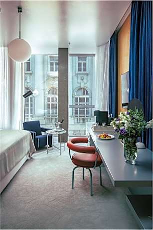 Deluxe Double Room – City View