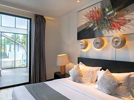 Aster Villa