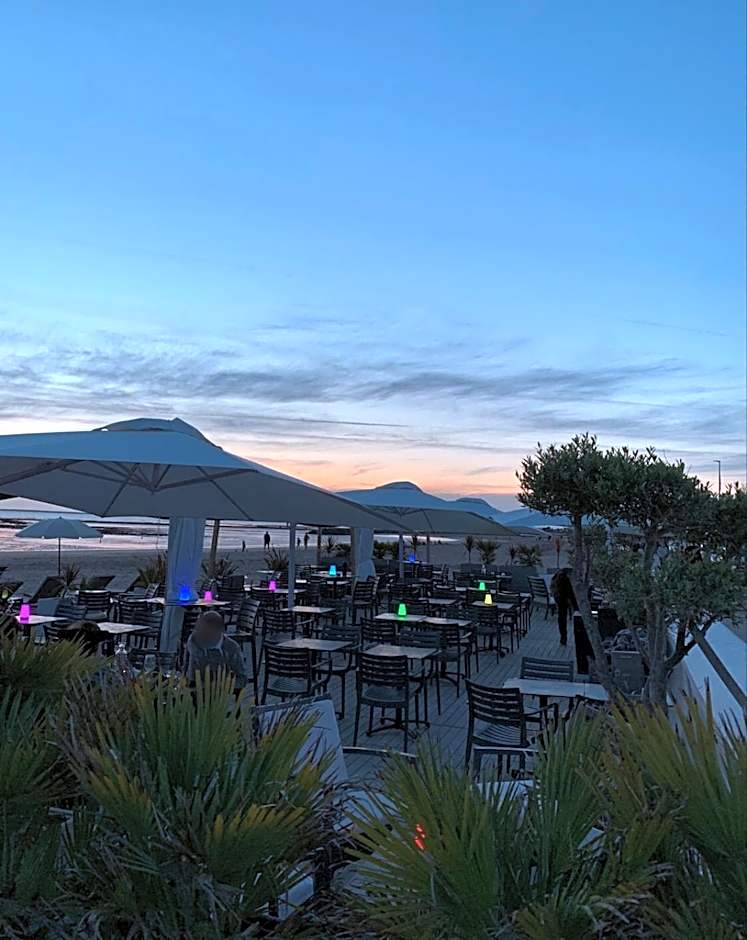 L'Acadie Brasserie Plage