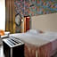 De La Pace- Sure Hotel Collection by Best Western