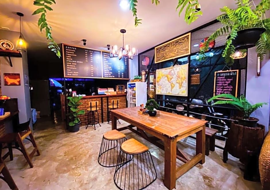 M Hostel And Cafe at Khao Kho