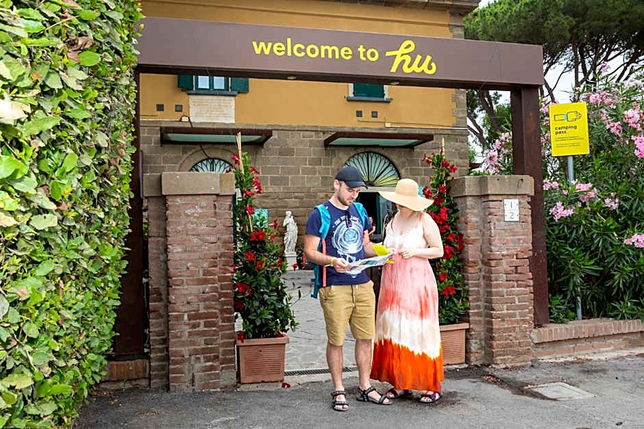 hu Park Albatros village