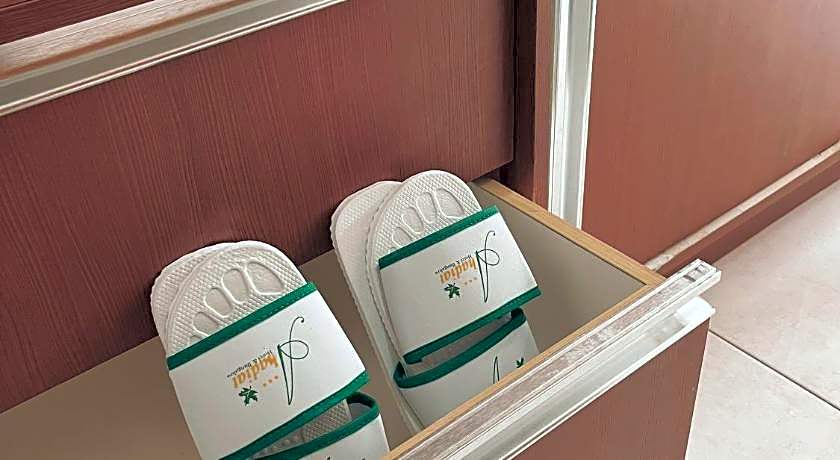 Ahadiat Hotel & Bungalow