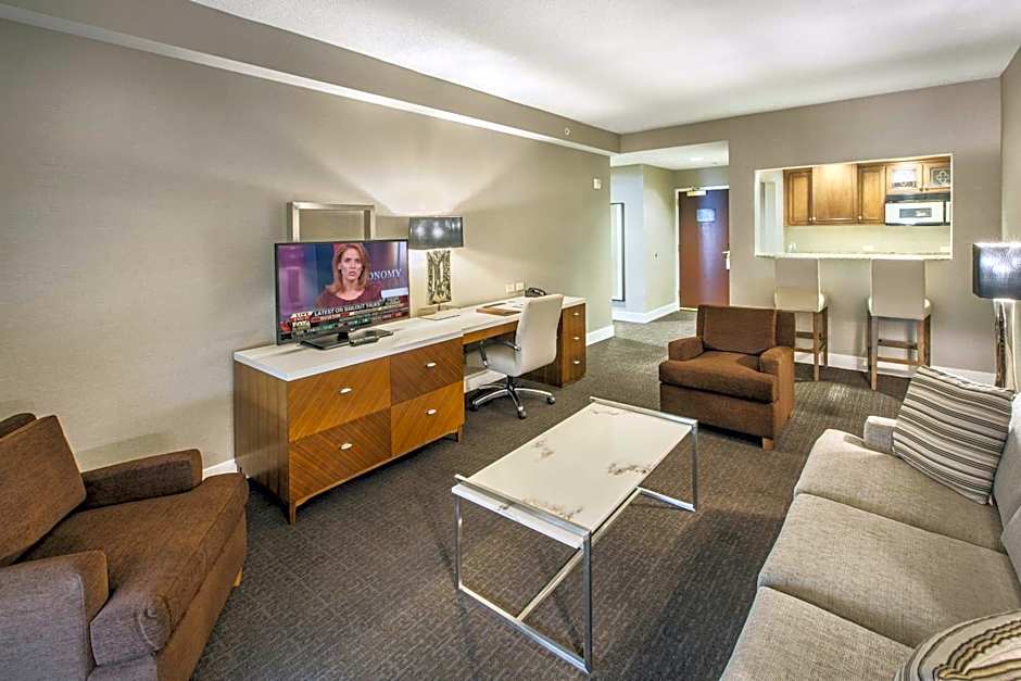 DoubleTree by Hilton Hotel Nanuet